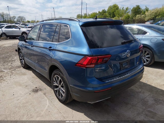 Продаж на аукціоні авто 2019 Volkswagen Tiguan 2.0t Se/2.0t Sel/2.0t Sel R-line/2.0t Sel R-line Black, vin: 3VV2B7AX0KM174790, номер лоту: 44911000
