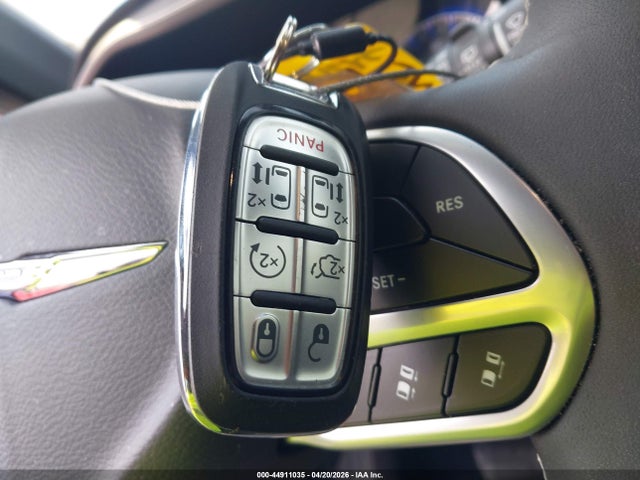 2026 CHRYSLER PACIFICA 2C4RC1BG3TR155358 Photo 10