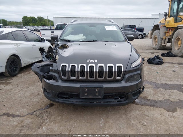 Продажа на аукционе авто 2016 Jeep Cherokee Latitude, vin: 1C4PJLCB5GW208344, номер лота: 44911051