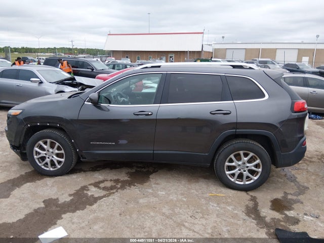 Продажа на аукционе авто 2016 Jeep Cherokee Latitude, vin: 1C4PJLCB5GW208344, номер лота: 44911051