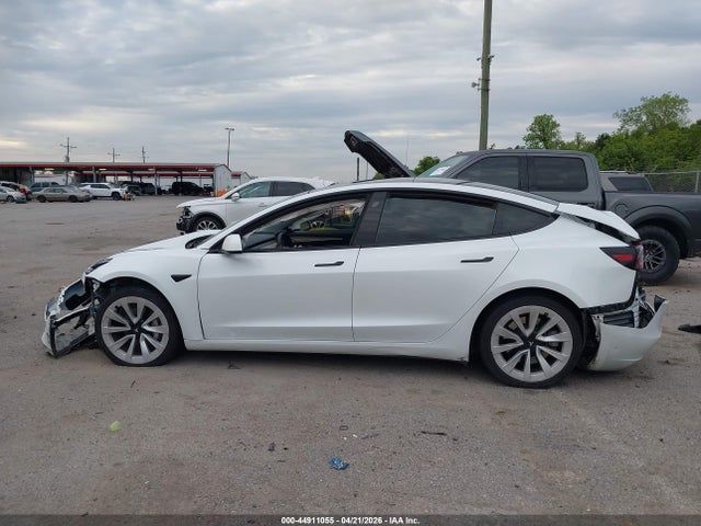 2023 Tesla Model 3 Rear-wheel Drive მანქანა იყიდება აუქციონზე, vin: 5YJ3E1EA1PF438382, აუქციონის ნომერი: 44911055