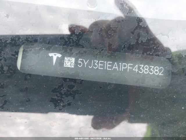 2023 Tesla Model 3 Rear-wheel Drive მანქანა იყიდება აუქციონზე, vin: 5YJ3E1EA1PF438382, აუქციონის ნომერი: 44911055