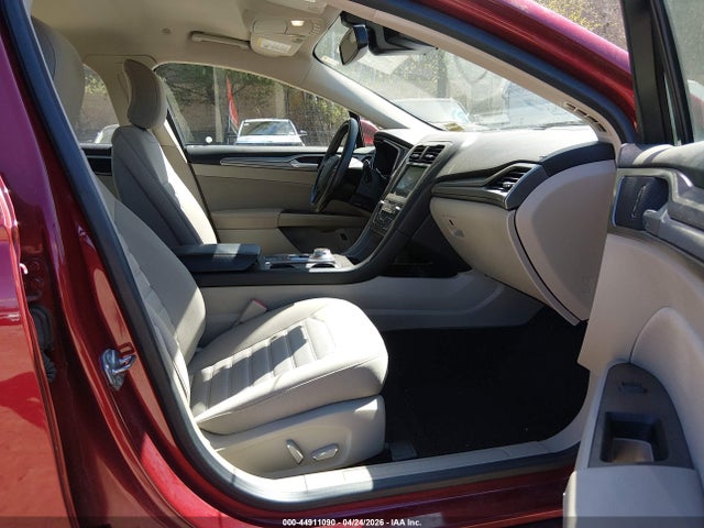 Продажа на аукционе авто 2019 Ford Fusion Hybrid Se, vin: 3FA6P0LU4KR206175, номер лота: 44911090