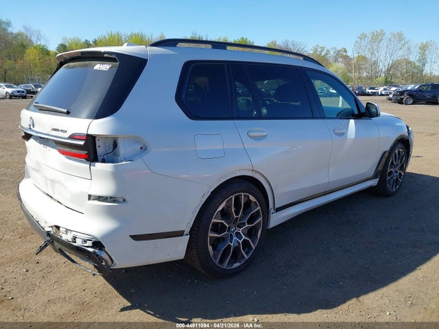 44911094 :رقم المزاد ، 5UX23EM01R9S10816 vin ، 2024 Bmw X7 Xdrive40i مزاد بيع