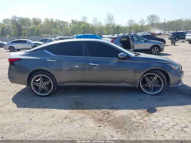 Auction sale of the 2019 Nissan Altima 2.5 S, vin: 1N4BL4BV3KN308811, lot number: 44911097