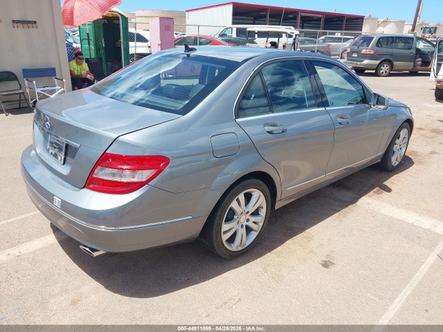 44911099 :رقم المزاد ، WDDGF5EB7BR140944 vin ، 2011 Mercedes-benz C 300 مزاد بيع