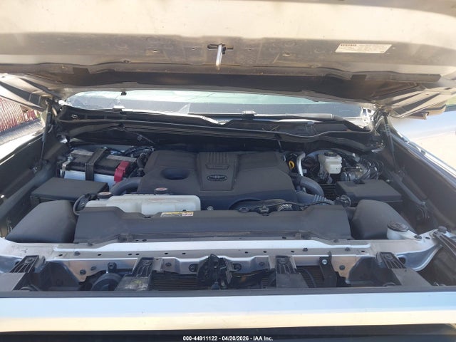 44911122 :رقم المزاد ، 5TFLA5DB1RX171069 vin ، 2024 Toyota Tundra Sr5 مزاد بيع