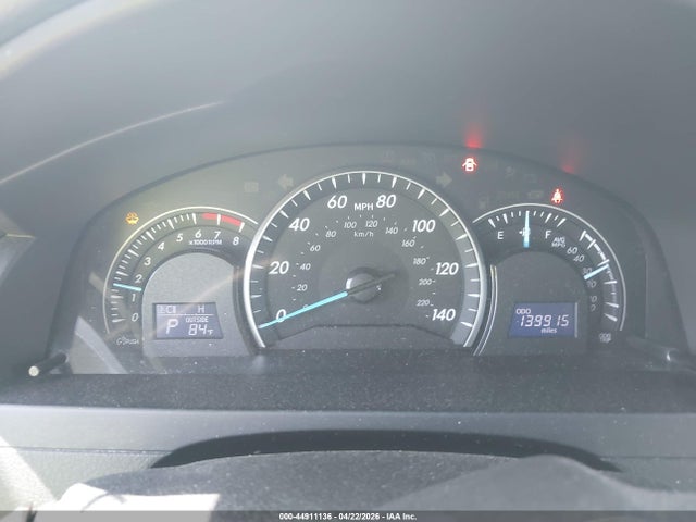 2015 Toyota Camry Le მანქანა იყიდება აუქციონზე, vin: 4T4BF1FK1FR481725, აუქციონის ნომერი: 44911136