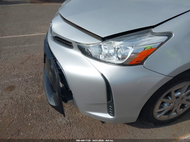Toyota Prius V Five/four/three/two 2017 JTDZN3EU9HJ070673 Image 6