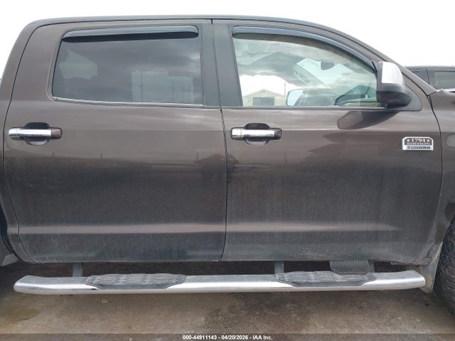 Продаж на аукціоні авто 2021 Toyota Tundra, vin: 5TFAY5F17MX956650, номер лоту: 44911143