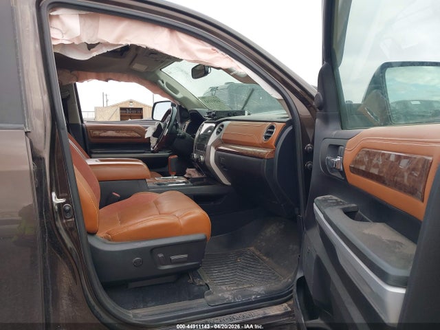 Продаж на аукціоні авто 2021 Toyota Tundra, vin: 5TFAY5F17MX956650, номер лоту: 44911143