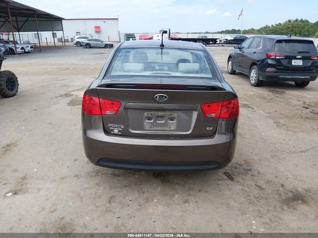 44911147 :رقم المزاد ، KNAFU4A24D5717318 vin ، 2013 Kia Forte Ex مزاد بيع