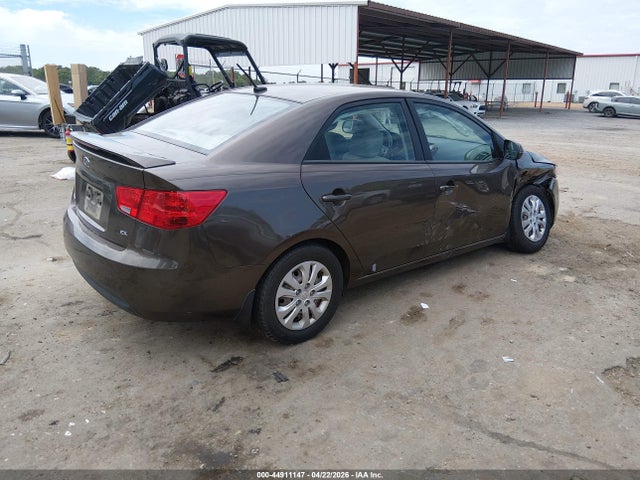 44911147 :رقم المزاد ، KNAFU4A24D5717318 vin ، 2013 Kia Forte Ex مزاد بيع