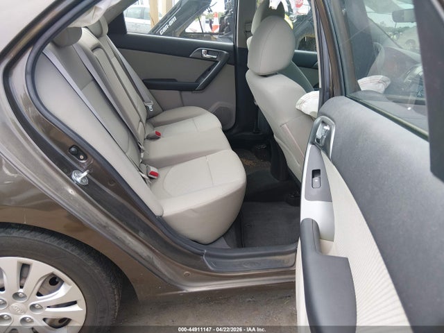 44911147 :رقم المزاد ، KNAFU4A24D5717318 vin ، 2013 Kia Forte Ex مزاد بيع
