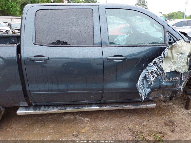 44911151 :رقم المزاد ، 3GCUKREC7HG518164 vin ، 2017 Chevrolet Silverado 1500 2lt مزاد بيع