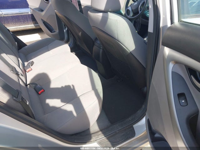 2014 Hyundai Elantra Se მანქანა იყიდება აუქციონზე, vin: 5NPDH4AEXEH468243, აუქციონის ნომერი: 44911154