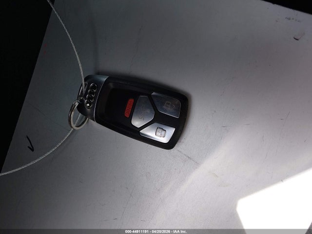 44911191 :رقم المزاد ، WAUENAF48HN013680 vin ، 2017 Audi A4 2.0t Premium مزاد بيع