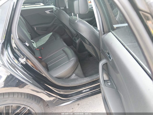 44911191 :رقم المزاد ، WAUENAF48HN013680 vin ، 2017 Audi A4 2.0t Premium مزاد بيع
