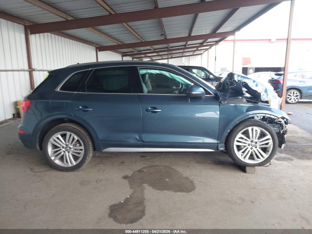 WA1BNAFY6J2233278 Audi Q5 2.0t Premium/2.0t Tech Premium