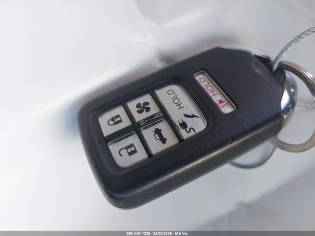 JHMZC5F13KC002756 Honda CLARITY PLUG-IN HYBRID