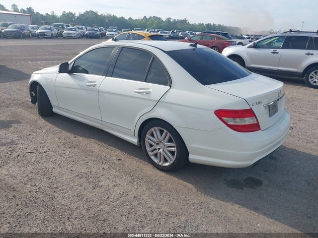 44911232 :رقم المزاد ، WDDGF54X98F178229 vin ، 2008 Mercedes-benz C 300 Sport مزاد بيع