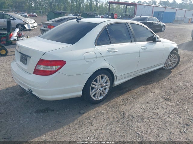 44911232 :رقم المزاد ، WDDGF54X98F178229 vin ، 2008 Mercedes-benz C 300 Sport مزاد بيع