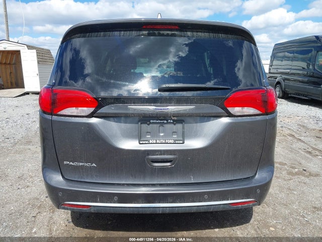 2018 Chrysler Pacifica Touring L მანქანა იყიდება აუქციონზე, vin: 2C4RC1BG2JR354530, აუქციონის ნომერი: 44911256