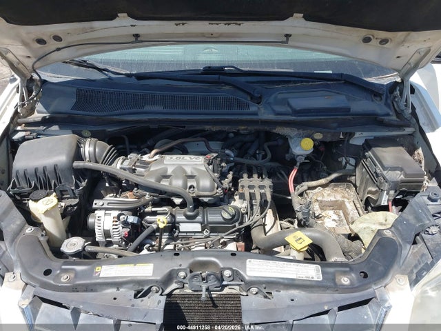 44911258 :رقم المزاد ، 2A4RR5D13AR350950 vin ، 2010 Chrysler Town & Country Touring مزاد بيع