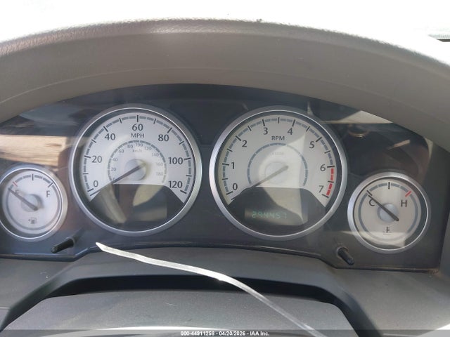 44911258 :رقم المزاد ، 2A4RR5D13AR350950 vin ، 2010 Chrysler Town & Country Touring مزاد بيع