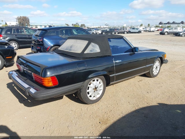 1979 Mercedes 450 Sl მანქანა იყიდება აუქციონზე, vin: 10704412053814, აუქციონის ნომერი: 44911257