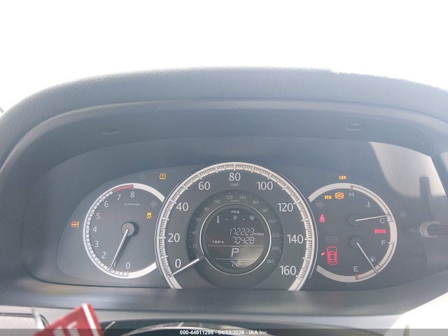 44911298 :رقم المزاد ، 1HGCR2F8XEA046899 vin ، 2014 Honda Accord Ex-l مزاد بيع