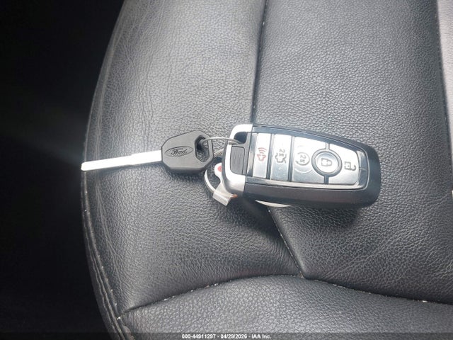 44911297 :رقم المزاد ، 1FM5K8D83JGC89653 vin ، 2018 Ford Explorer Xlt مزاد بيع