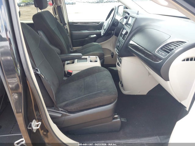 Auction sale of the 2012 Chrysler Town & Country Touring, vin: 2C4RC1BG9CR126124, lot number: 44911307