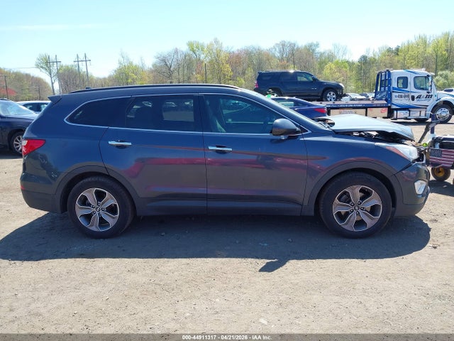 Продажа на аукционе авто 2015 Hyundai Santa Fe Gls, vin: KM8SMDHF6FU088840, номер лота: 44911317