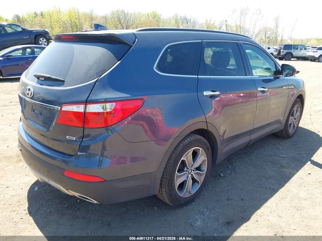 Продажа на аукционе авто 2015 Hyundai Santa Fe Gls, vin: KM8SMDHF6FU088840, номер лота: 44911317