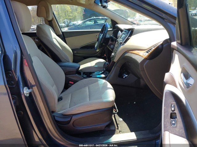 Продажа на аукционе авто 2015 Hyundai Santa Fe Gls, vin: KM8SMDHF6FU088840, номер лота: 44911317
