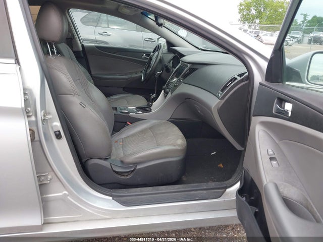 Продаж на аукціоні авто 2013 Hyundai Sonata Se 2.0t, vin: 5NPEC4AB6DH659519, номер лоту: 44911319