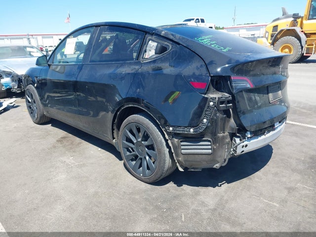 Продаж на аукціоні авто 2023 Tesla Model Y Awd/long Range Dual Motor All-wheel Drive, vin: 7SAYGDEE5PF620271, номер лоту: 44911324