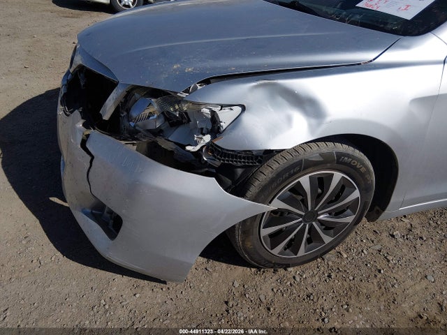 2010 Toyota Camry Le მანქანა იყიდება აუქციონზე, vin: 4T1BF3EK1AU059311, აუქციონის ნომერი: 44911323