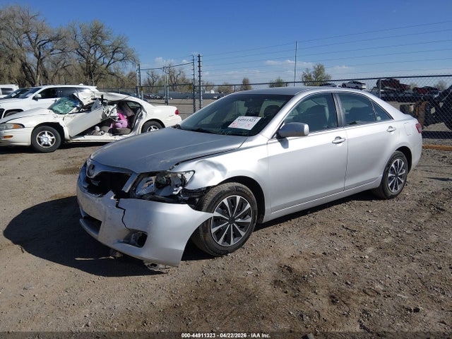 2010 Toyota Camry Le მანქანა იყიდება აუქციონზე, vin: 4T1BF3EK1AU059311, აუქციონის ნომერი: 44911323