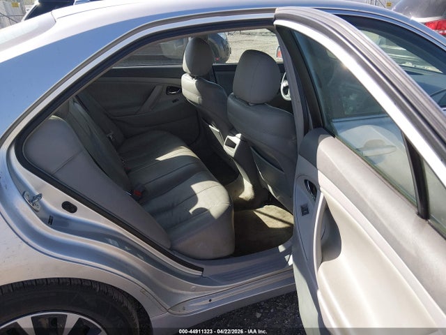 2010 Toyota Camry Le მანქანა იყიდება აუქციონზე, vin: 4T1BF3EK1AU059311, აუქციონის ნომერი: 44911323