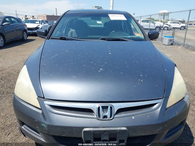 2007 Honda Accord 2.4 Lx მანქანა იყიდება აუქციონზე, vin: 1HGCM56407A198707, აუქციონის ნომერი: 44911343