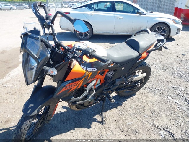 MD2JGJ402RN215194 KTM 390 Adventure