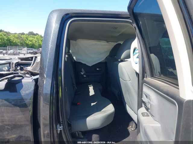 44911368 :رقم المزاد ، 1C6RR7GGXGS165987 vin ، 2016 Ram 1500 Slt مزاد بيع