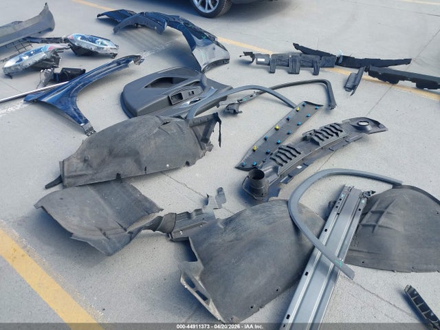 1GNERGKW0LJ329017 Chevrolet Traverse Fwd Lt Cloth