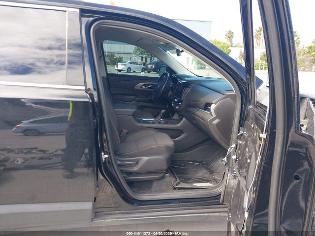 1GNERGKW0LJ329017 Chevrolet Traverse Fwd Lt Cloth