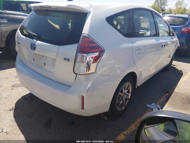 44911374 :رقم المزاد ، JTDZN3EU9GJ044492 vin ، 2016 Toyota Prius V Two مزاد بيع