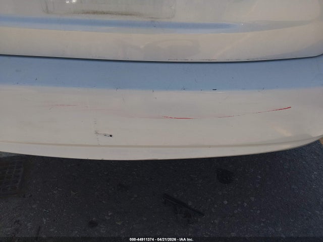 44911374 :رقم المزاد ، JTDZN3EU9GJ044492 vin ، 2016 Toyota Prius V Two مزاد بيع