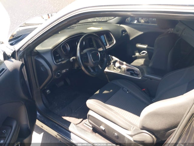 44911377 :رقم المزاد ، 2C3CDZAG7HH569022 vin ، 2017 Dodge Challenger Sxt مزاد بيع