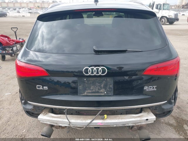 Продаж на аукціоні авто 2015 Audi Q5 2.0t Premium, vin: WA1LFAFP7FA139786, номер лоту: 44911388